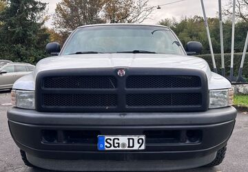 Dodge RAM 153.500 km 9.900 &euro; Langenfeld 40764