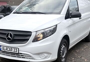 Mercedes-Benz Vito 141.343 km 14.400 &euro; Köln 50858