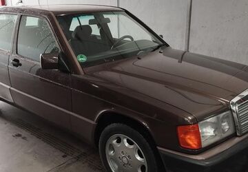 Mercedes-Benz 190 170.953 km 12.750 &euro; Düsseldorf 40597