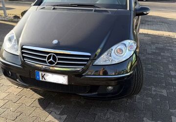 Mercedes-Benz A 160 160.200 km 2.700 &euro; Köln 50858