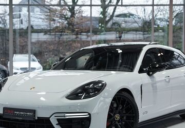 Porsche Panamera 60.000 km 88.900 &euro; Remscheid/NRW 42855