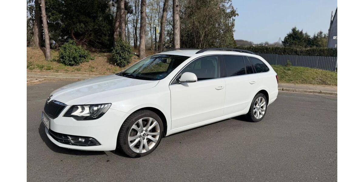 Skoda Superb 192.600 km 9.499 &euro; Velbert 42549