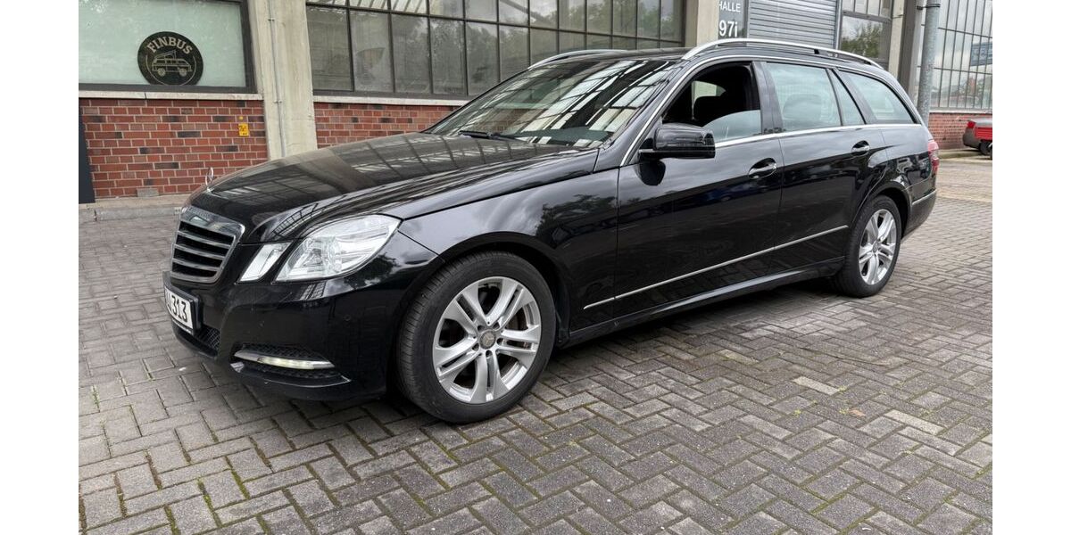 Mercedes-Benz E 300 179.789 km 9.900 &euro; Köln 51103