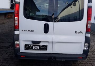 Renault Trafic 140.121 km 5.350 &euro; Hilden 40721