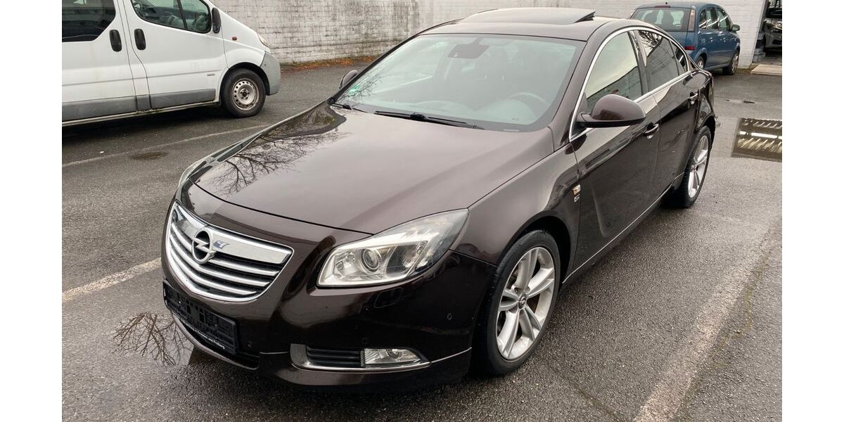 Opel Insignia 212.000 km 4.999 &euro; Monheim 40789