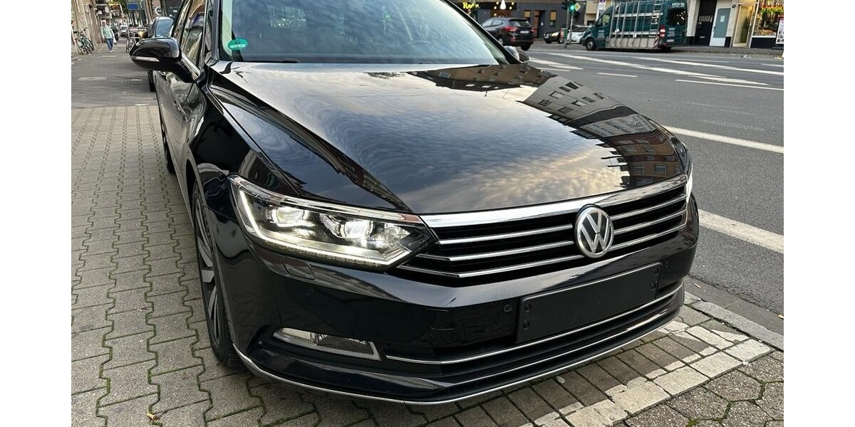 VW Passat 272.749 km 11.800 &euro; Düsseldorf 40213