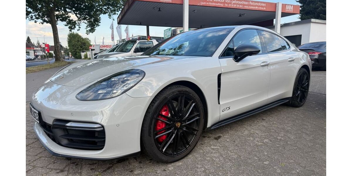 Porsche Panamera 134.000 km 67.000 &euro; mettmann 40822