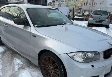 BMW 118 234.600 km 2.950 &euro; Leverkusen 51371