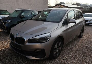 BMW 216 134.387 km 13.990 &euro; Solingen 42653
