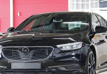 Opel Insignia 90.000 km 16.600 &euro; Köln 50739