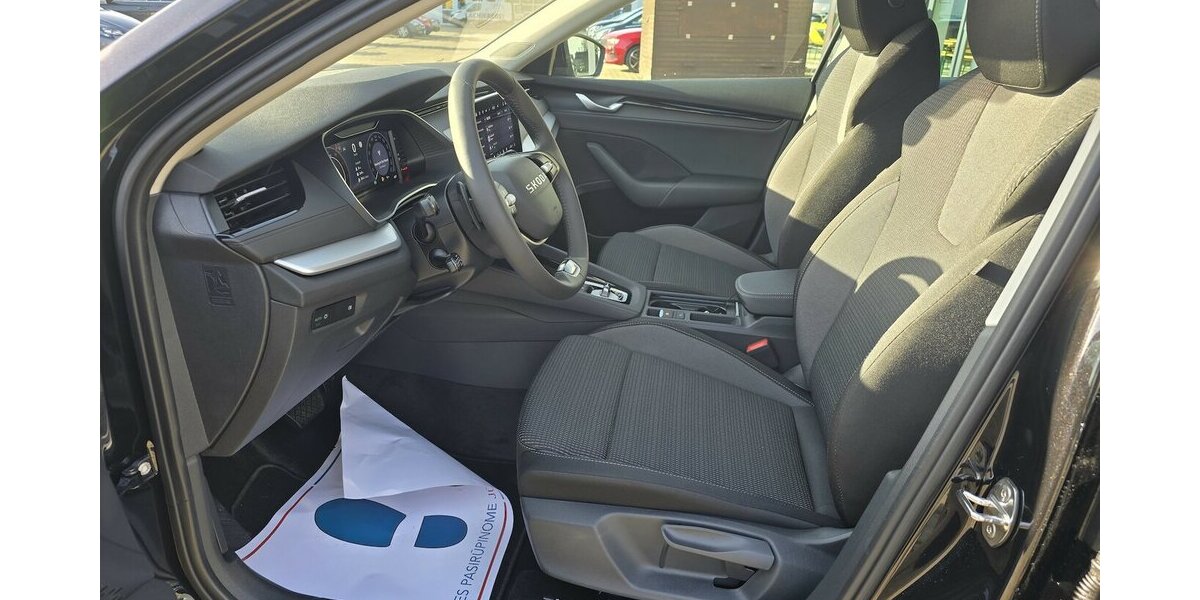 Skoda Octavia Selection Automatik|Winterpaket|LED 1.008 km 32.990 &euro; Wermelskirchen 42929