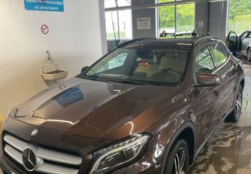 Mercedes-Benz GLA 250 109.000 km 16.490 &euro; Odenthal 51519