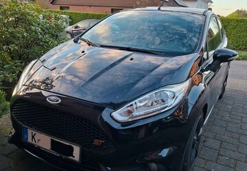 Ford Fiesta 139.300 km 7.600 &euro; Köln 50769