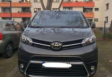 Toyota Proace 25.400 km 30.999 &euro; Köln 51105