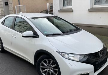 Honda Civic 119.586 km 9.200 &euro; Solingen 42719