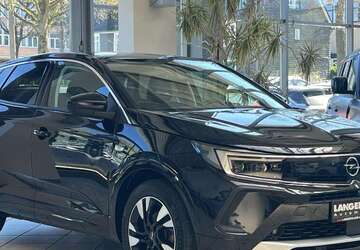 Opel Grandland X 29.865 km 18.499 &euro; Wuppertal 42389