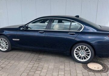 BMW 750 192.500 km 14.900 &euro; Pulheim 50259