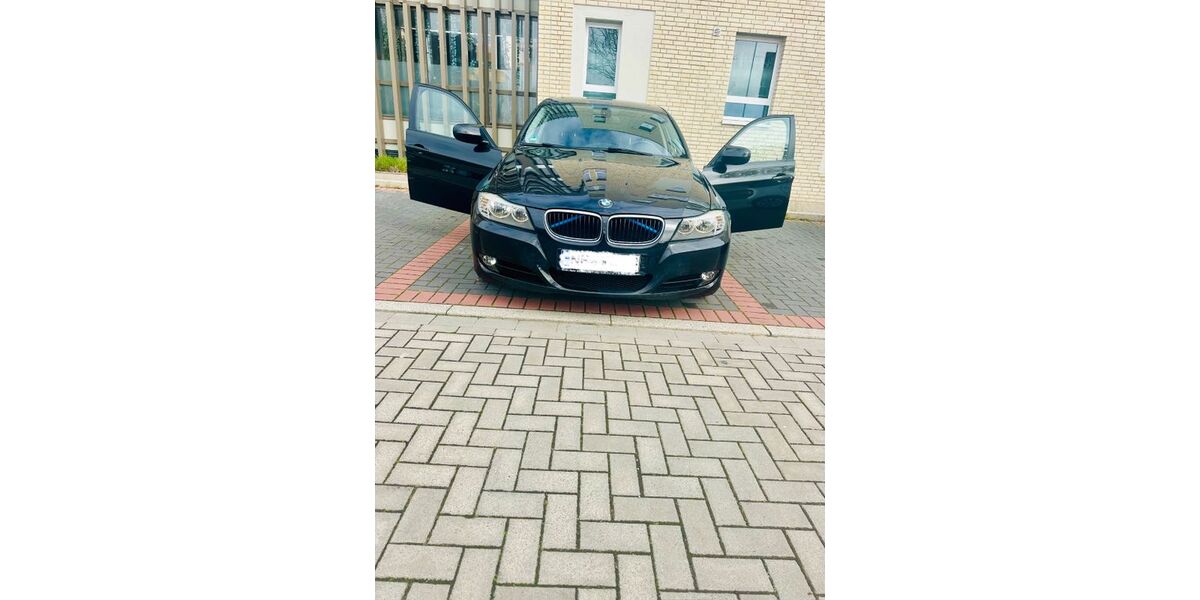 BMW 320 96.000 km 10.499 &euro; Neuss 41464