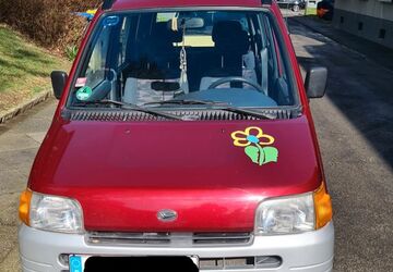 Daihatsu Move 84.000 km 1.100 &euro; Solingen 42657