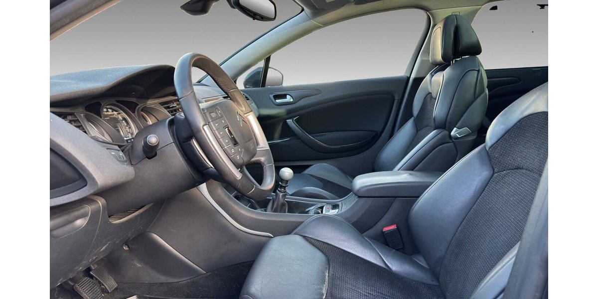 Citroen C5 2,0 HDI 140 Exclusive Leder Xenon Pano 1.Hd 314.065 km 2.600 &euro; Wuppertal 42327