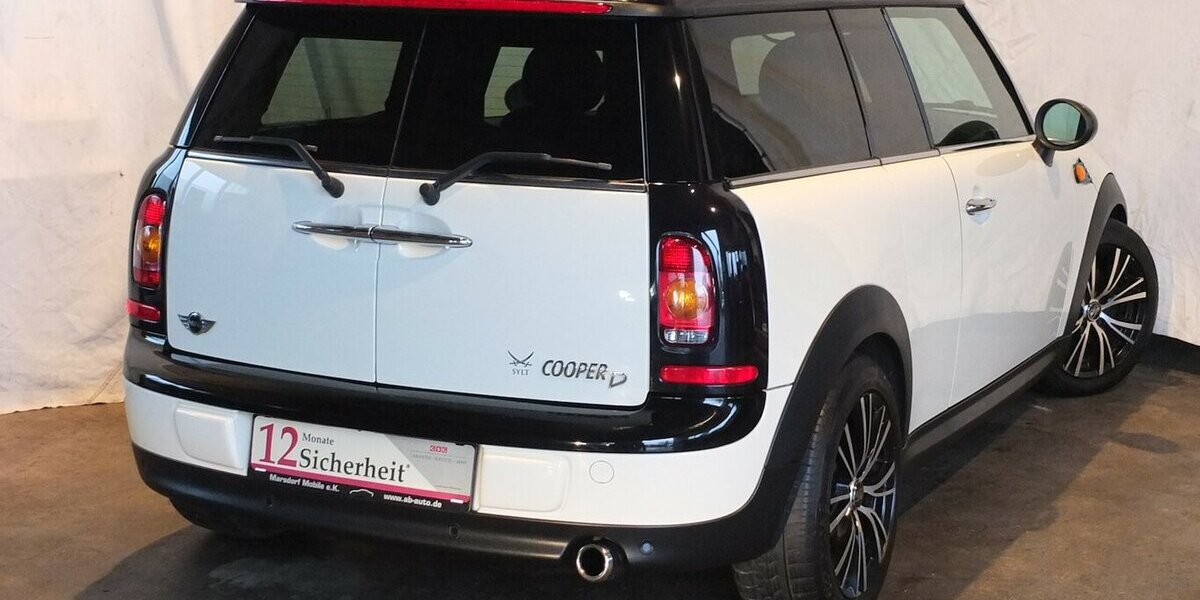 Mini Cooper D Clubman 1.HD LEDER XENON PANORAMADACH PDC 98.785 km 7.908 &euro; Köln 50858