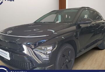 Hyundai KONA 7.426 km 32.490 &euro; Köln 51145