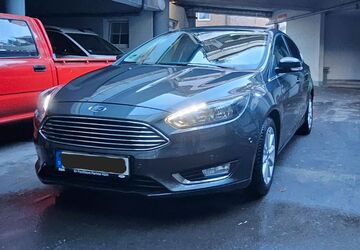 Ford Focus 36.500 km 9.990 &euro; Niehl 50735