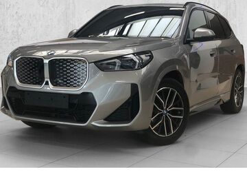 BMW iX1 3.000 km 44.100 &euro; Solingen 42719