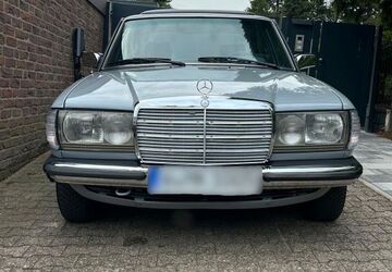 Mercedes-Benz 200 242.000 km 13.500 &euro; Solingen 42653