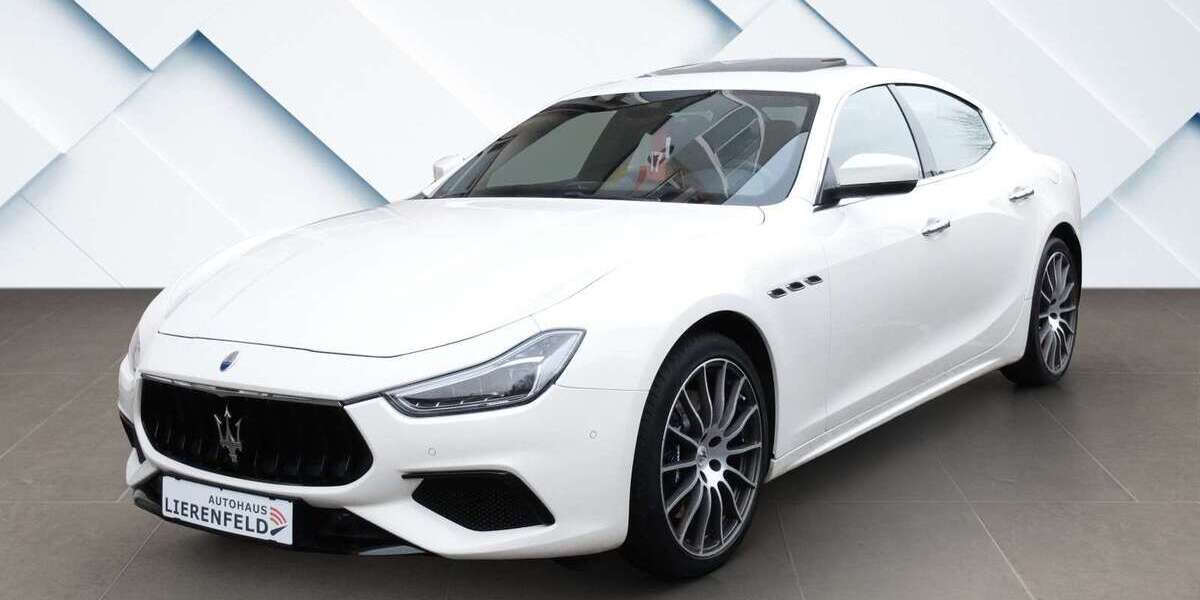 Maserati Ghibli 25.492 km 34.990 &euro; Düsseldorf 40231