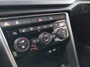 VW T-Roc Active Cabrio 1.5 TSI ACC Navi PDC SHZ 23.625 km 23.460 &euro; HAAN 42781