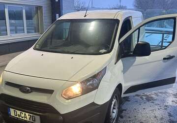 Ford Transit Connect 199.999 km 5.400 &euro; Düsseldorf 40227