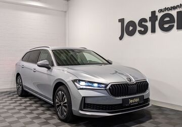 Skoda Superb 11.000 km 39.990 &euro; Monheim am Rhein 40789