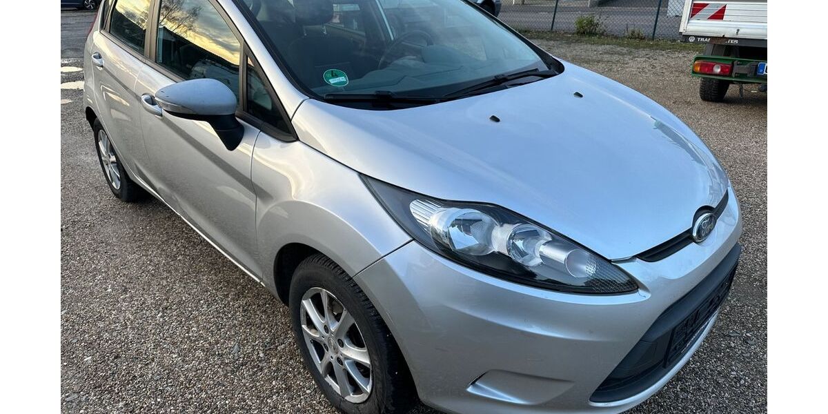 Ford Fiesta 210.000 km 1.999 &euro; Bergisch Gladbach bei Köln 51469