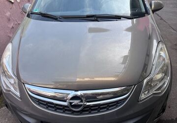 Opel Corsa 155.400 km 3.250 &euro; Solingen 42651