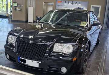 Chrysler 300C 294.000 km 5.000 &euro; Porz (Köln) 51143