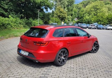 Seat Leon 71.000 km 21.952 &euro; Solingen 42659