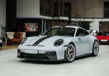 Porsche 911 3.254 km 239.980 &euro; Köln 51147