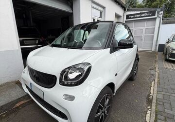 Smart ForTwo 31.000 km 9.499 &euro; Solingen 42697