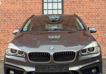 BMW 218 Active Tourer 203.000 km 10.700 &euro; Wuppertal 42275