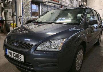 Ford Focus 63.000 km 5.990 &euro; Ratingen 40878