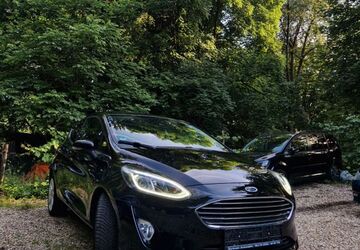 Ford Fiesta 81.699 km 7.499 &euro; Remscheid 42859