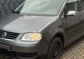 VW Touran 300.000 km 1.870 &euro; Köln 51109