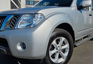 Nissan Navara 130.000 km 13.999 &euro; Köln (Ostheim) 51107