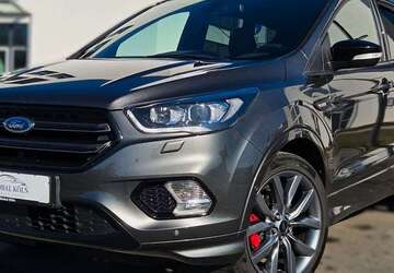 Ford Kuga 60.000 km 14.999 &euro; Köln 51107