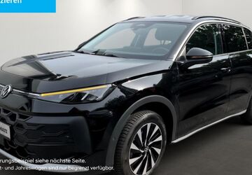 VW T-Roc 10.179 km 29.390 &euro; Solingen 42651