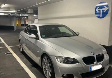 BMW 325 160.000 km 17.900 &euro; Bergisch Gladbach 51467