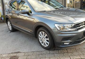 VW Tiguan 72.900 km 19.600 &euro; Solingen 42653