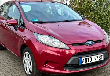 Ford Fiesta 114.525 km 3.950 &euro; Hilden 40721