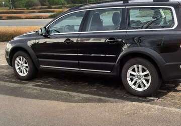 Volvo XC70 147.707 km 16.000 &euro; Köln 51145